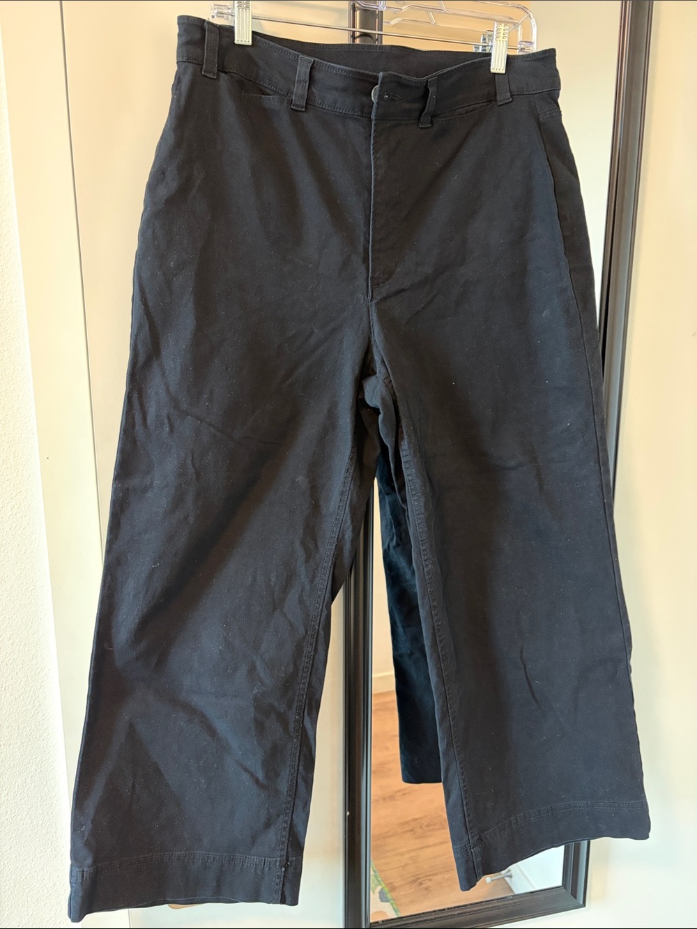 Old Navy Black High Rise Wide-Leg Chinos